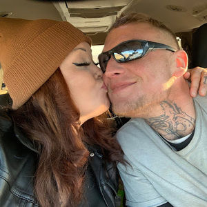 Meet your Posher, Caressa